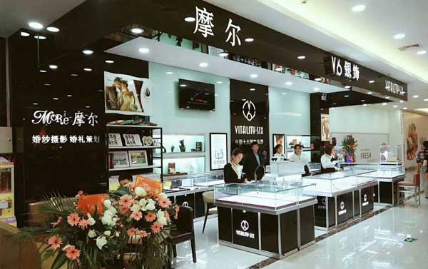 珠寶玉器展柜燈光搭配效果 珠寶玉器展柜燈光搭配效果