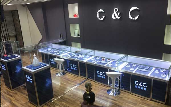 珠寶店展柜,不僅要品質(zhì),更要設(shè)計(jì)感 珠寶店展柜,不僅要品質(zhì),更要設(shè)計(jì)感