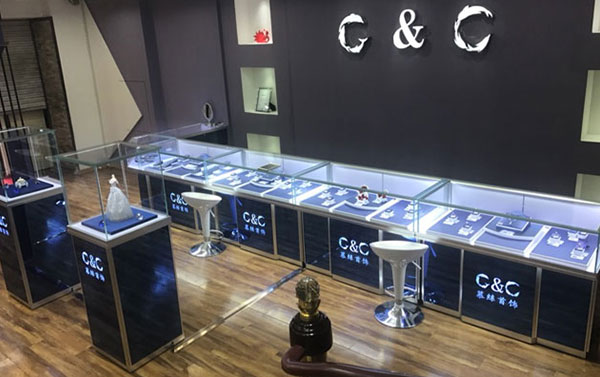 高檔珠寶展柜現(xiàn)貨能夠盡快發(fā)貨嗎？